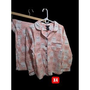 X4 SET: Joe Boxer Pajamas Lounge Set 
NWOT
Pink cat print 
XL